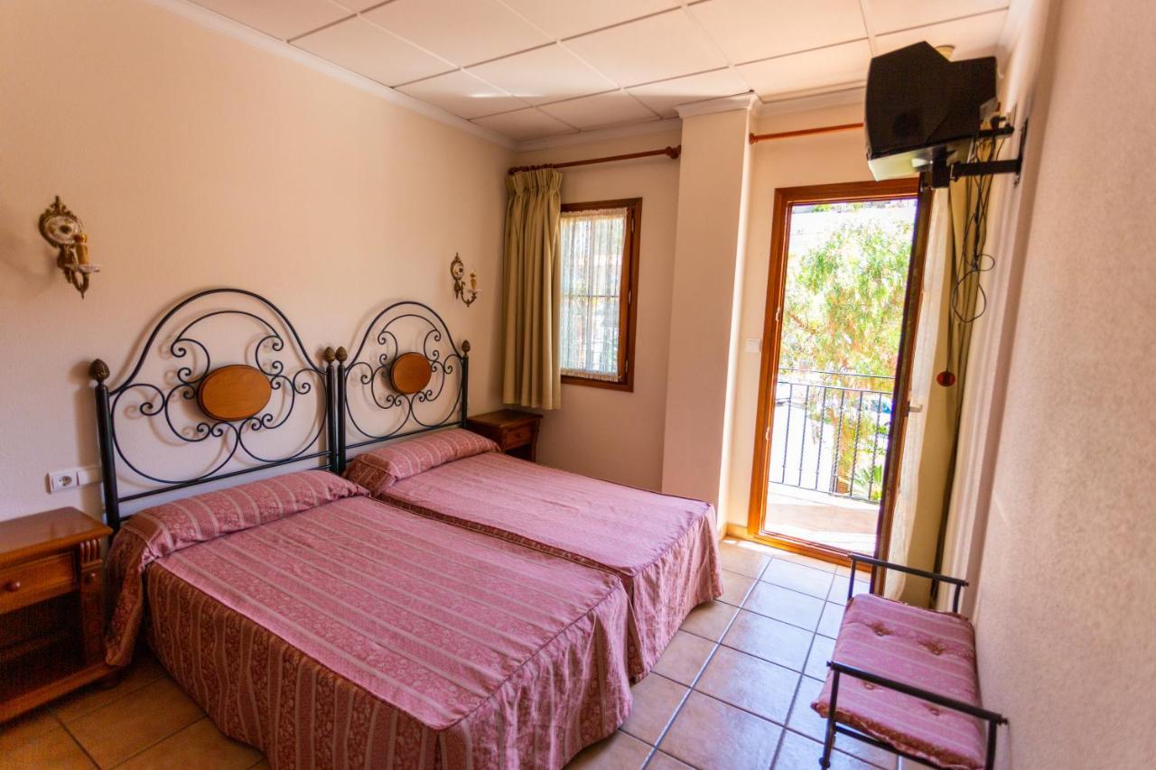 Hotel Rural Serrella Castell De Castells Экстерьер фото